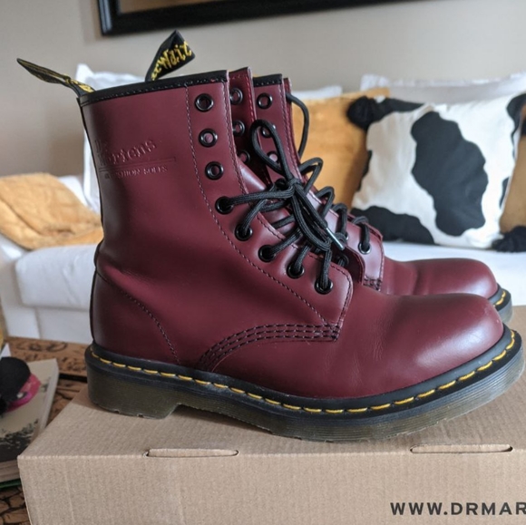 Dr. Martens - Picture 5 of 5